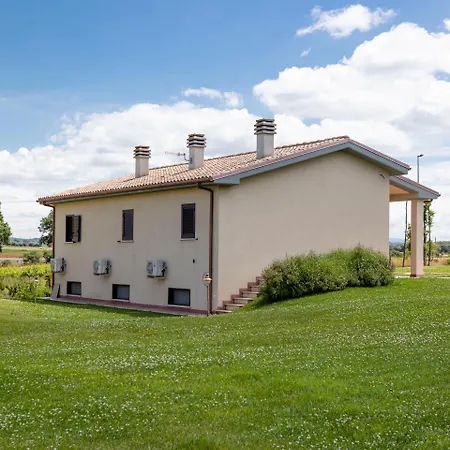Podere Giovanni Olivo Farm stay