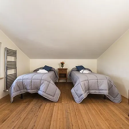 Podere Giovanni Olivo Farm stay Tarquinia