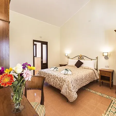Podere Giovanni Olivo Farm stay *